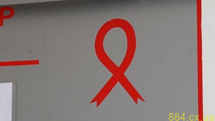 За 15 років подружнього життя чоловік не інфікувався від ВІЛ-позитивної дружини: історія жінки з Житомирщини, — ВІДЕО За 15 років подружнього життя чоловік не інфікувався від ВІЛ-позитивної дружини: історія жінки з Житомирщини, — ВІДЕО