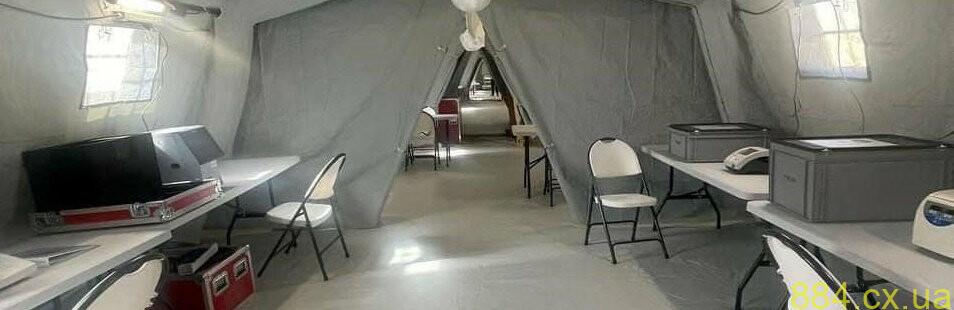 В Україні розгорнули польовий госпіталь В Україні розгорнули польовий госпіталь