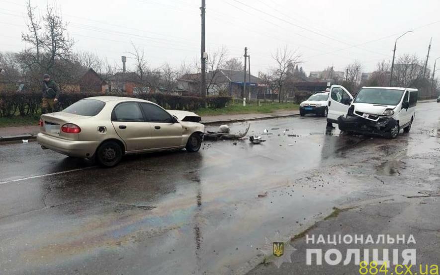 Поліція застерігає: дощова погода вимагає посиленої уваги на дорозі! Поліція застерігає: дощова погода вимагає посиленої уваги на дорозі!