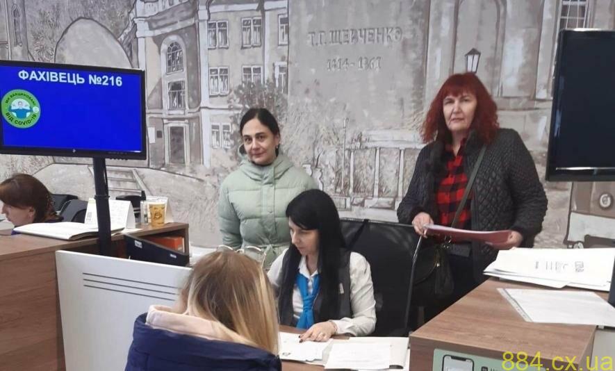 Працівники Управління Держпраці проводять інформаційну роботу щодо запобіння торгівлі людьми Працівники Управління Держпраці проводять інформаційну роботу щодо запобіння торгівлі людьми