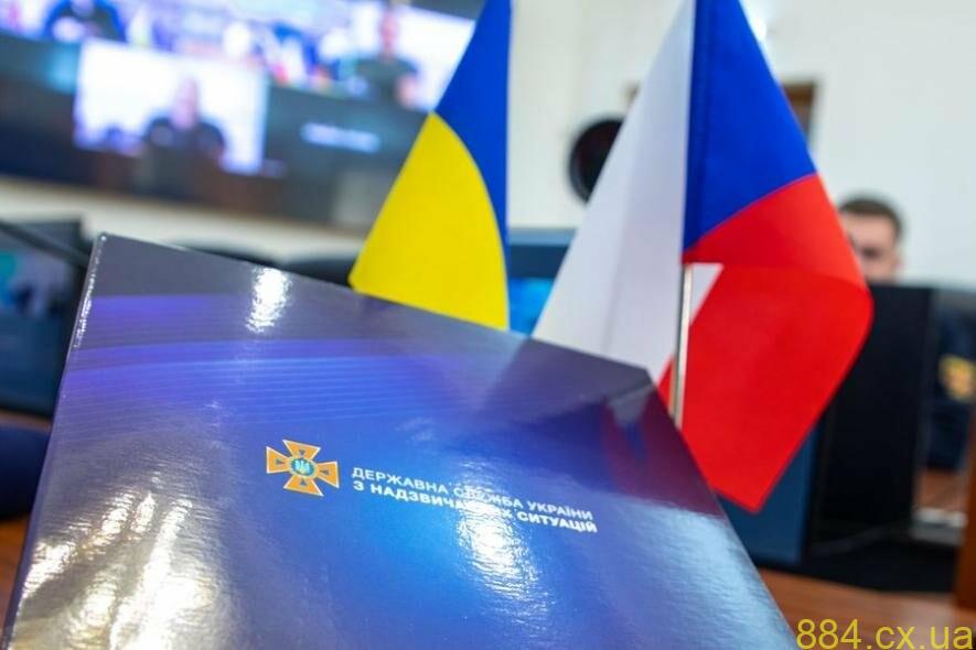 В ДСНС відбулася робоча зустріч із керівництвом Державної пожежно-рятувальної служби Чеської Республіки В ДСНС відбулася робоча зустріч із керівництвом Державної пожежно-рятувальної служби Чеської Республіки