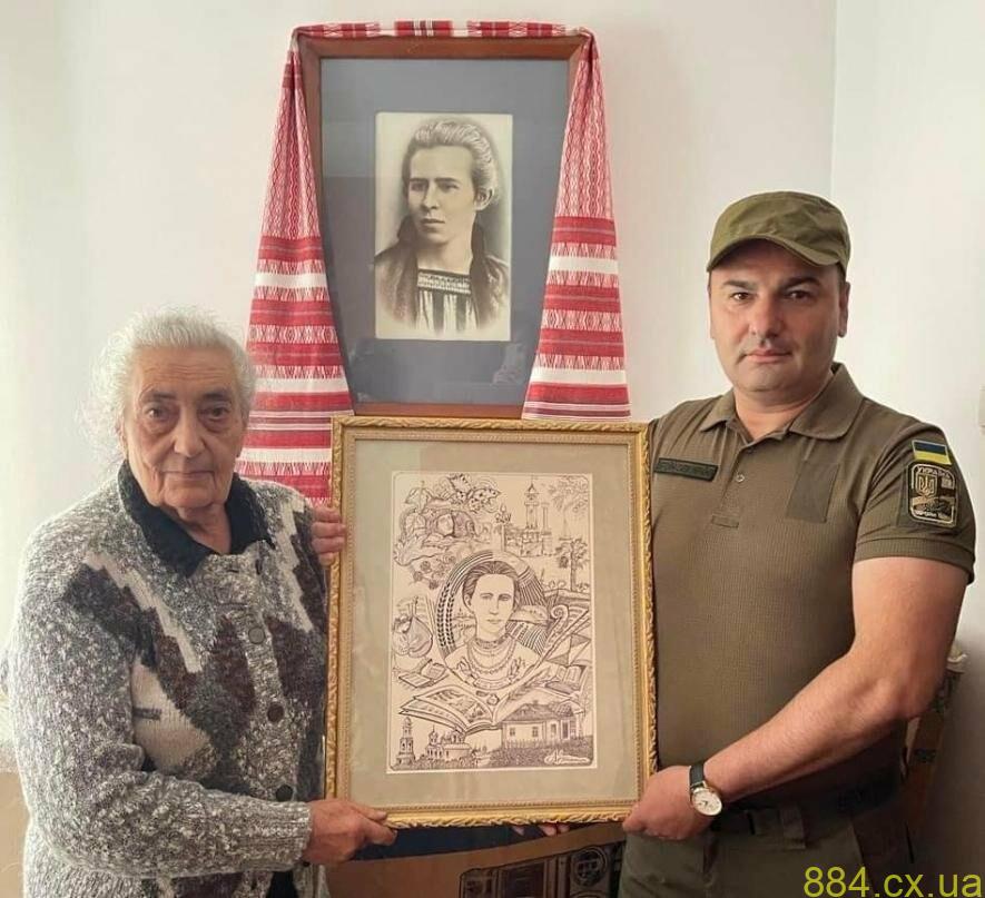 Вже третя картина художника Артура Хачатряна поповнила колекцію музею на Житомирщині Вже третя картина художника Артура Хачатряна поповнила колекцію музею на Житомирщині