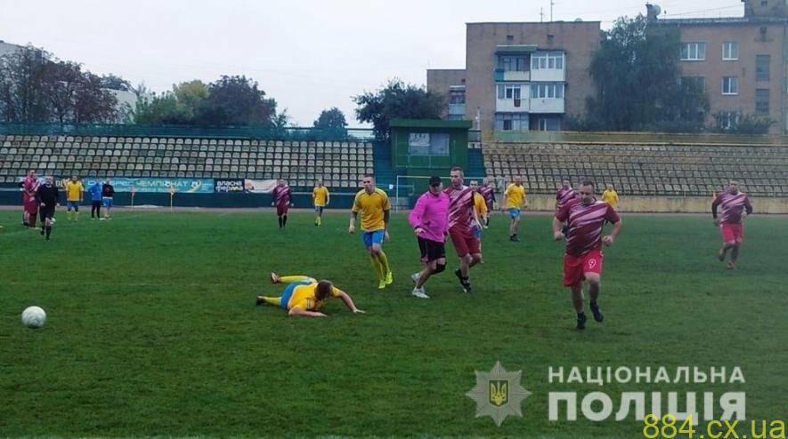 Поліцейські Бердичівщини взяли участь у дружньому турнірі з мініфутболу на підтримку ЗСУ