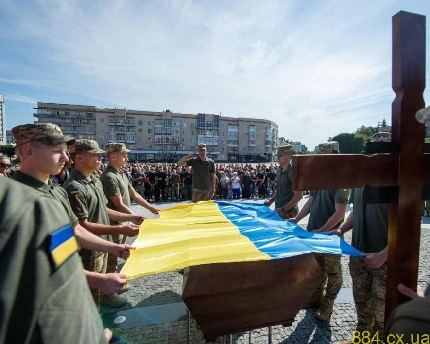 Ще з 2014 року у складі батальйону «АЙДАР» став на захист України – у Житомирі попрощалися з Нестором Бандилко Ще з 2014 року у складі батальйону «АЙДАР» став на захист України – у Житомирі попрощалися з Нестором Бандилко