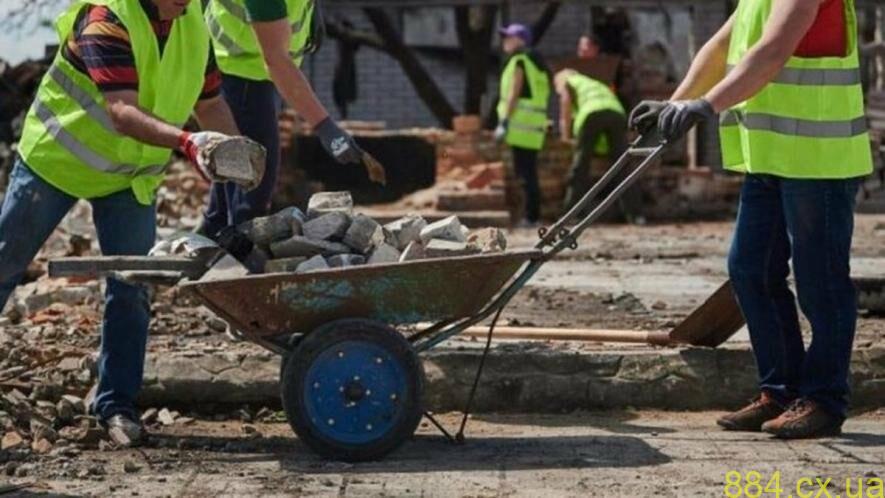 З початку роботи проєкту "Армія відновлення" на Житомирщині безробітним вже видано понад 800 направлень на роботу З початку роботи проєкту "Армія відновлення" на Житомирщині безробітним вже видано понад 800 направлень на роботу