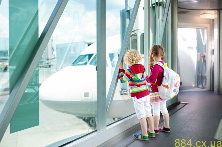 Виїзд дітей за межі України Виїзд дітей за межі України