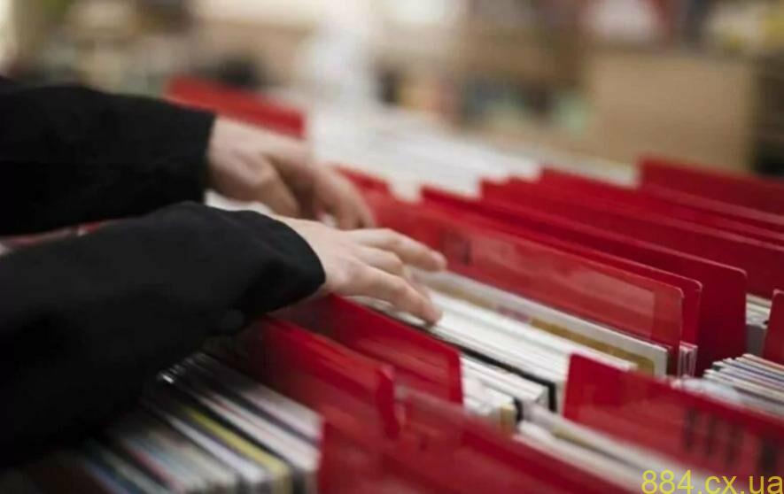 Па-па, папери! В Україні запрацюють електронні архіви Па-па, папери! В Україні запрацюють електронні архіви