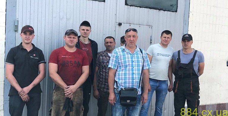 Житомирщина: інспектори наголошують на безпечній експлуатації автотранспортних засобів Житомирщина: інспектори наголошують на безпечній експлуатації автотранспортних засобів