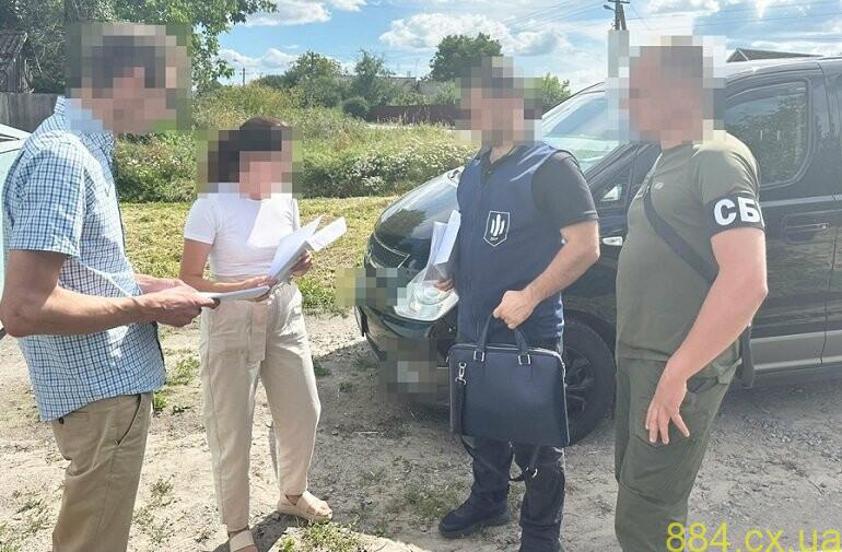 27 судових рішень по земельних оборудках – на Житомирщині суддю підозрюють у шахрайстві на користь злочинного угруповання 27 судових рішень по земельних оборудках – на Житомирщині суддю підозрюють у шахрайстві на користь злочинного угруповання