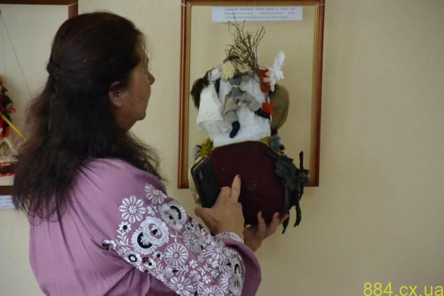 Лялькові фантазії: у Житомирі відкрилася унікальна виставка іграшок, — ФОТОРЕПОРТАЖ Лялькові фантазії: у Житомирі відкрилася унікальна виставка іграшок, — ФОТОРЕПОРТАЖ