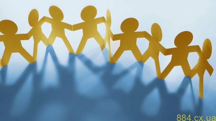 Відтепер на порталі Дія доступні ще чотири соціальні допомоги для родин з дітьми Відтепер на порталі Дія доступні ще чотири соціальні допомоги для родин з дітьми