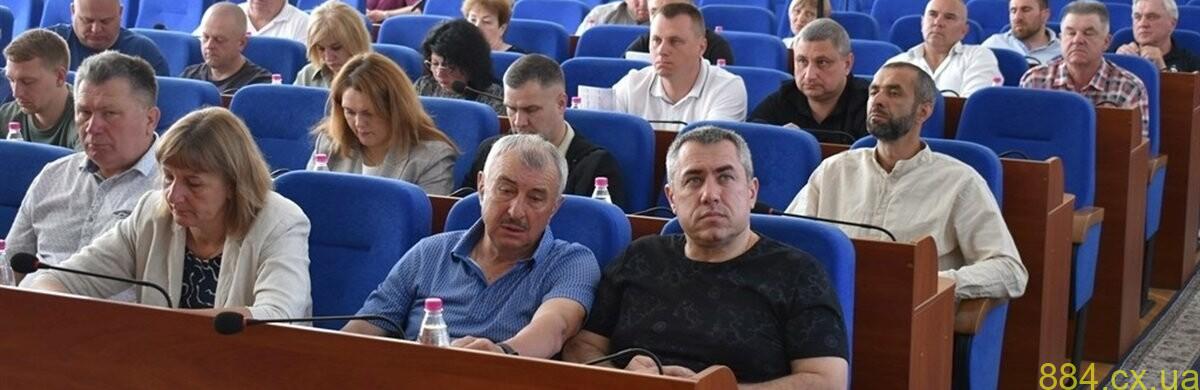 У Звягелі відбудеться позачергова сесія міської раади: які питання розглядатимуть депутати У Звягелі відбудеться позачергова сесія міської раади: які питання розглядатимуть депутати