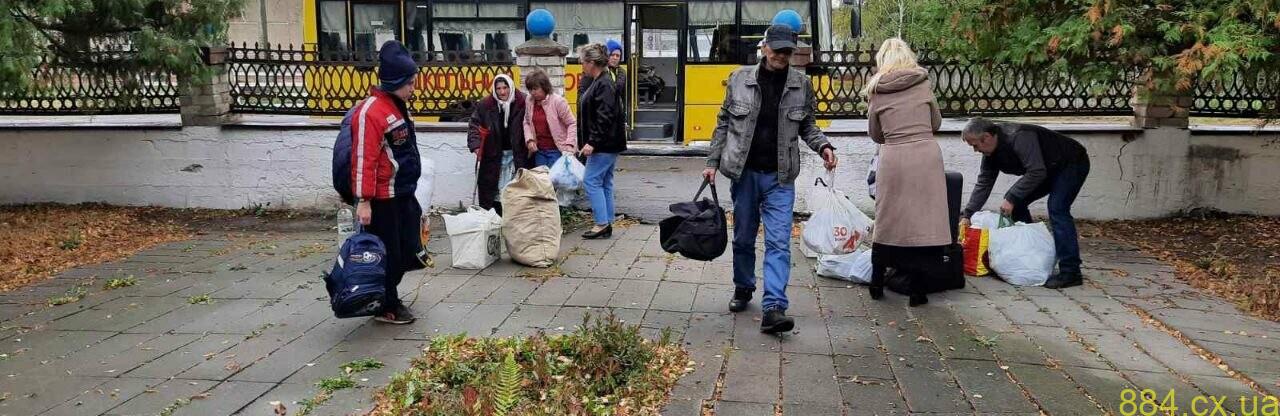 На Звягельщину прибуло ще семеро переселенців з Донеччини, які оселять у одній із громад