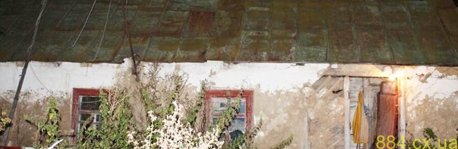 Через ревнощі вдарила суперницю ножем: 15-річну мешканку Житомирщини затримали за замах на вбивство Через ревнощі вдарила суперницю ножем: 15-річну мешканку Житомирщини затримали за замах на вбивство